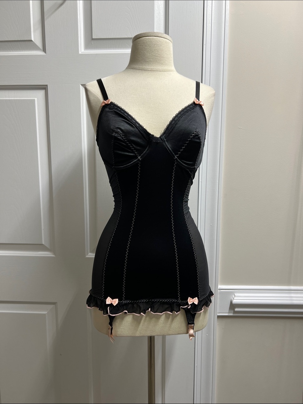 Victoria's Secret Black Chemise teddy lingerie Pink Bow 36C small S NWOT
